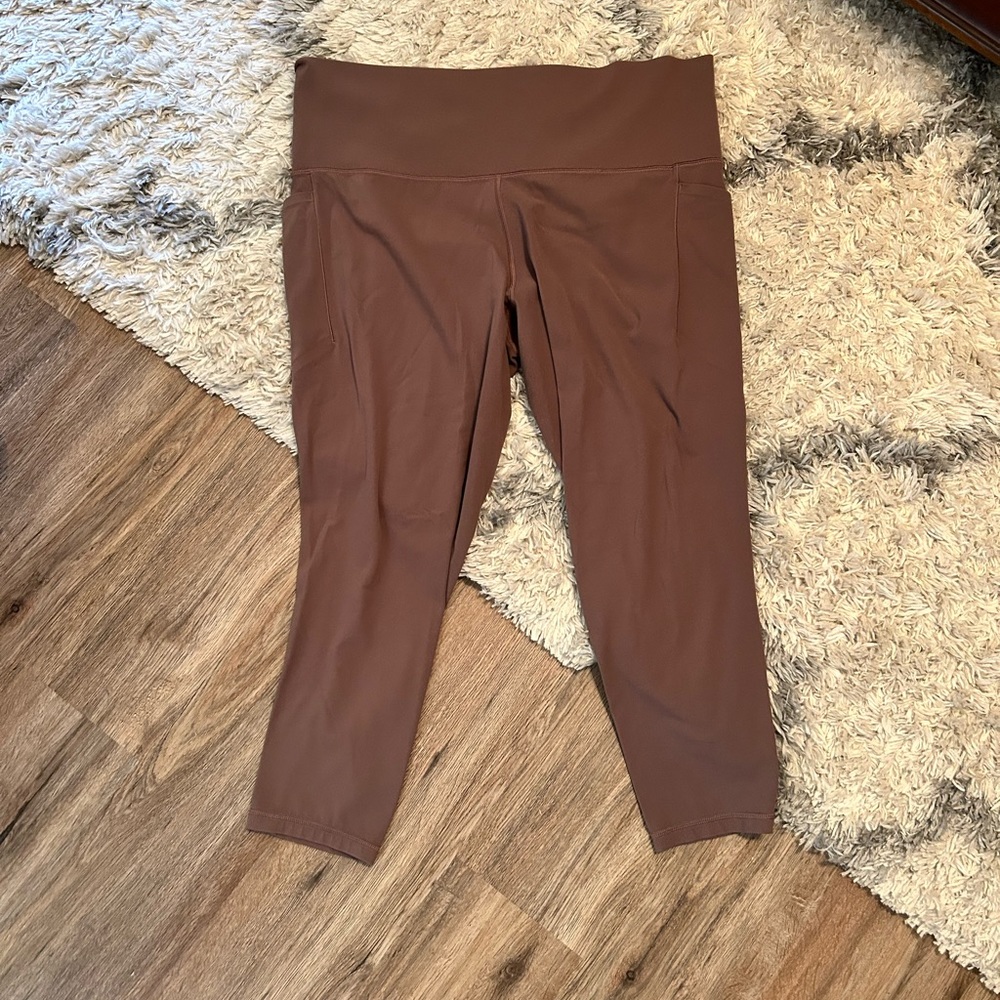 ATHLETA Salutation Stash 7/8 tight 2XL
